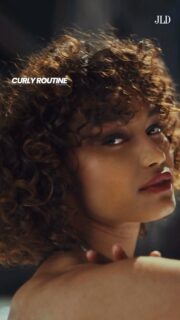 📌 Puntuales a nuestra cita con vosotr@s: presentamos la nueva colección otoño‑invierno 25‑26 de Jean Louis David.
⠀⠀⠀⠀⠀⠀⠀⠀⠀⠀
👉 Afírmate. Atrévete. Reinventa los códigos. Marca la diferencia.
Ven al salón de @jeanlouisdavid.santandreu y descúbrela en persona.
⠀⠀⠀⠀⠀⠀⠀⠀⠀⠀
#JeanLouisDavid #Colección2526 #OtoñoInvierno #NuevaColección #Look #Estilo #Salón